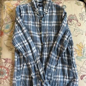 J. Crew Men’s Linen Button-down